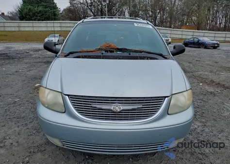 2001 Chrysler Town & Country Limited from USA, damaged, VIN 2C8GP64L21R139618